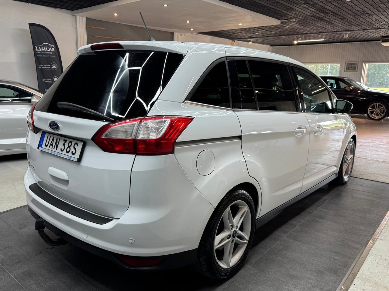 Ford Grand C-MAX 2019, bild 4/10