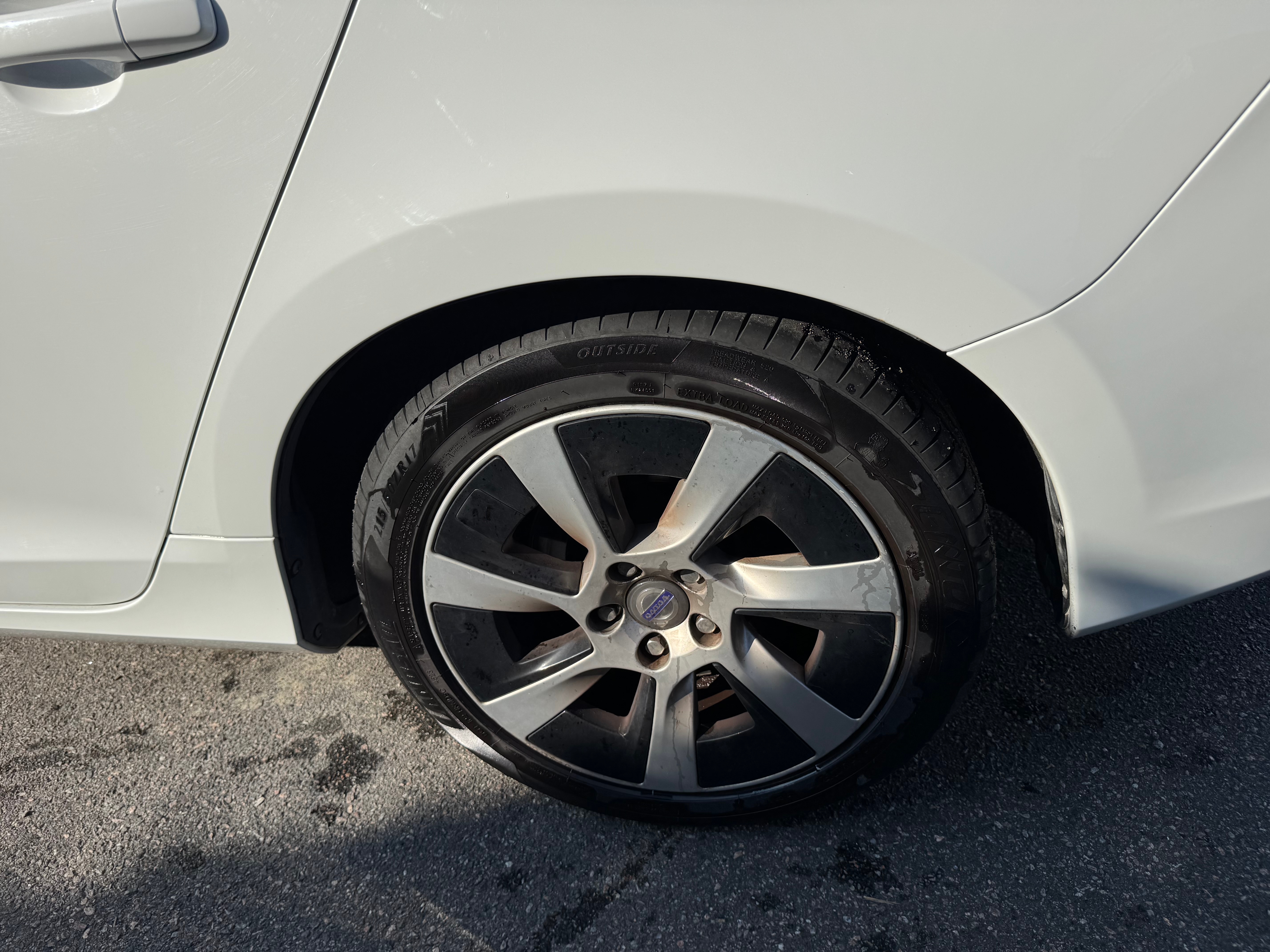 Volvo V60 D4 AWD R-Design 2013, bild 7/10