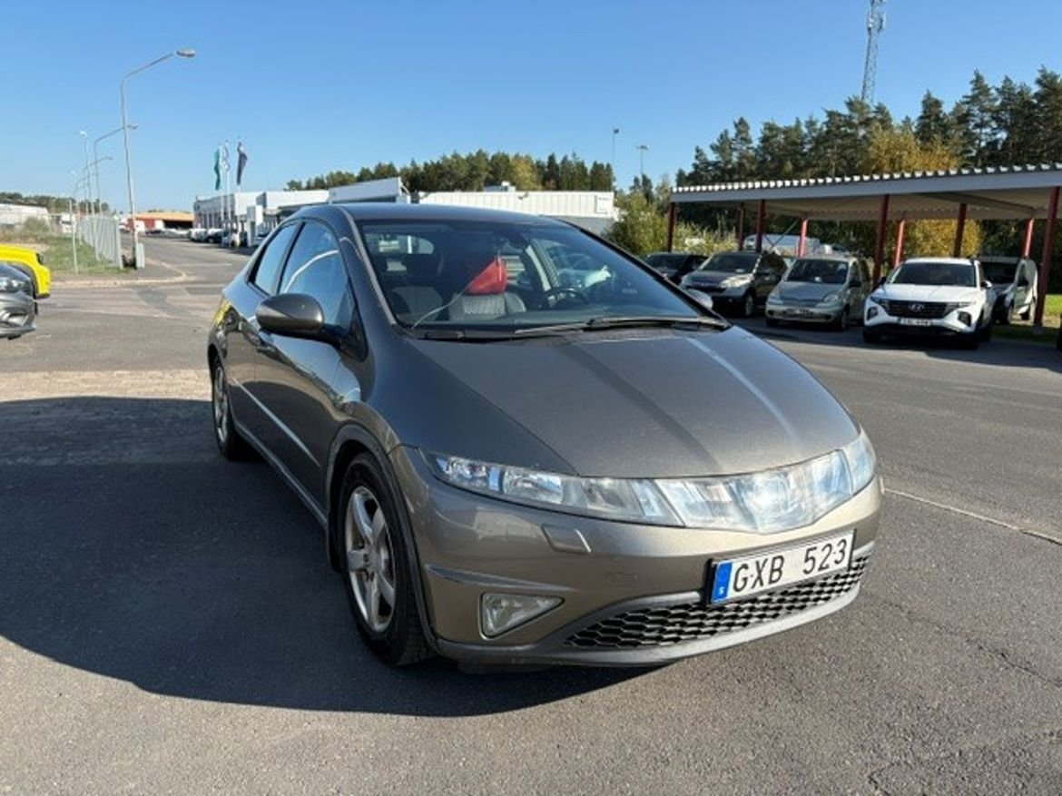 Honda Civic 2008, bild 2/10