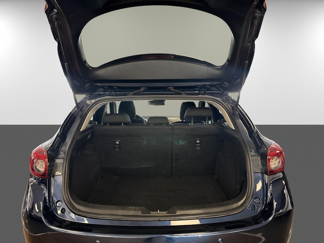 Mazda 3 Sport 2.0 SKYACTIV-G 2014, bild 7/10