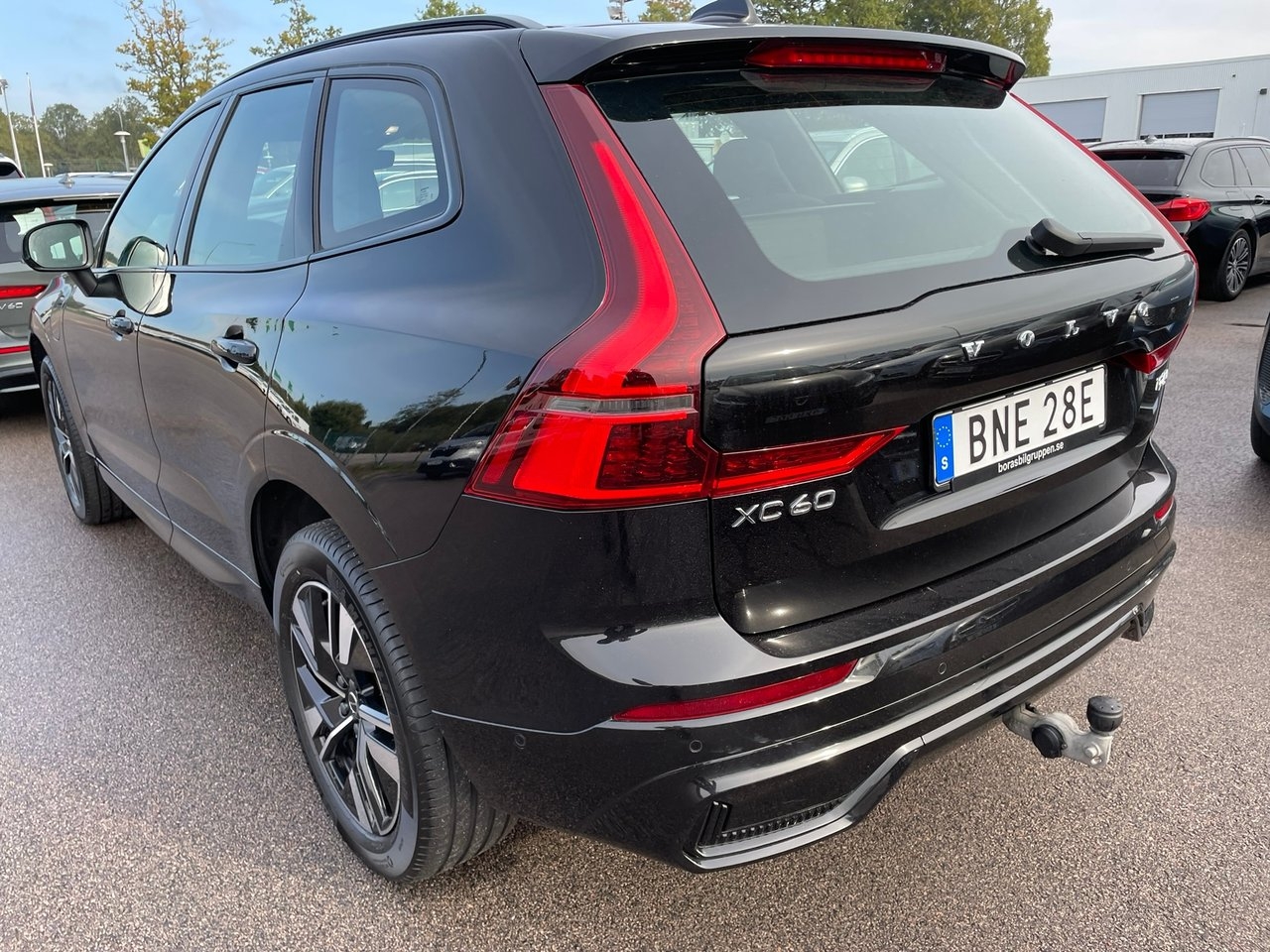 Volvo XC60 T6 Recharge Plus Dark plug in 2026, kuva 4/5