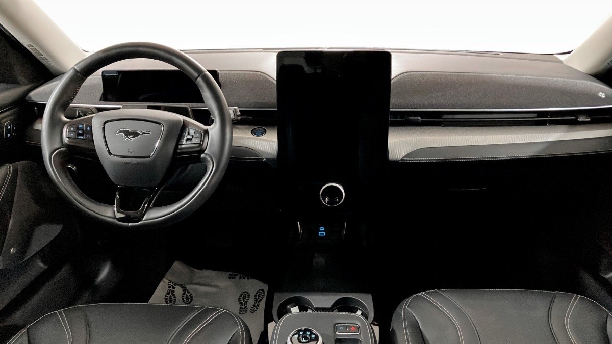 Ford Mustang Mach-E RWD Teknikpaket 2021, kuva 4/10