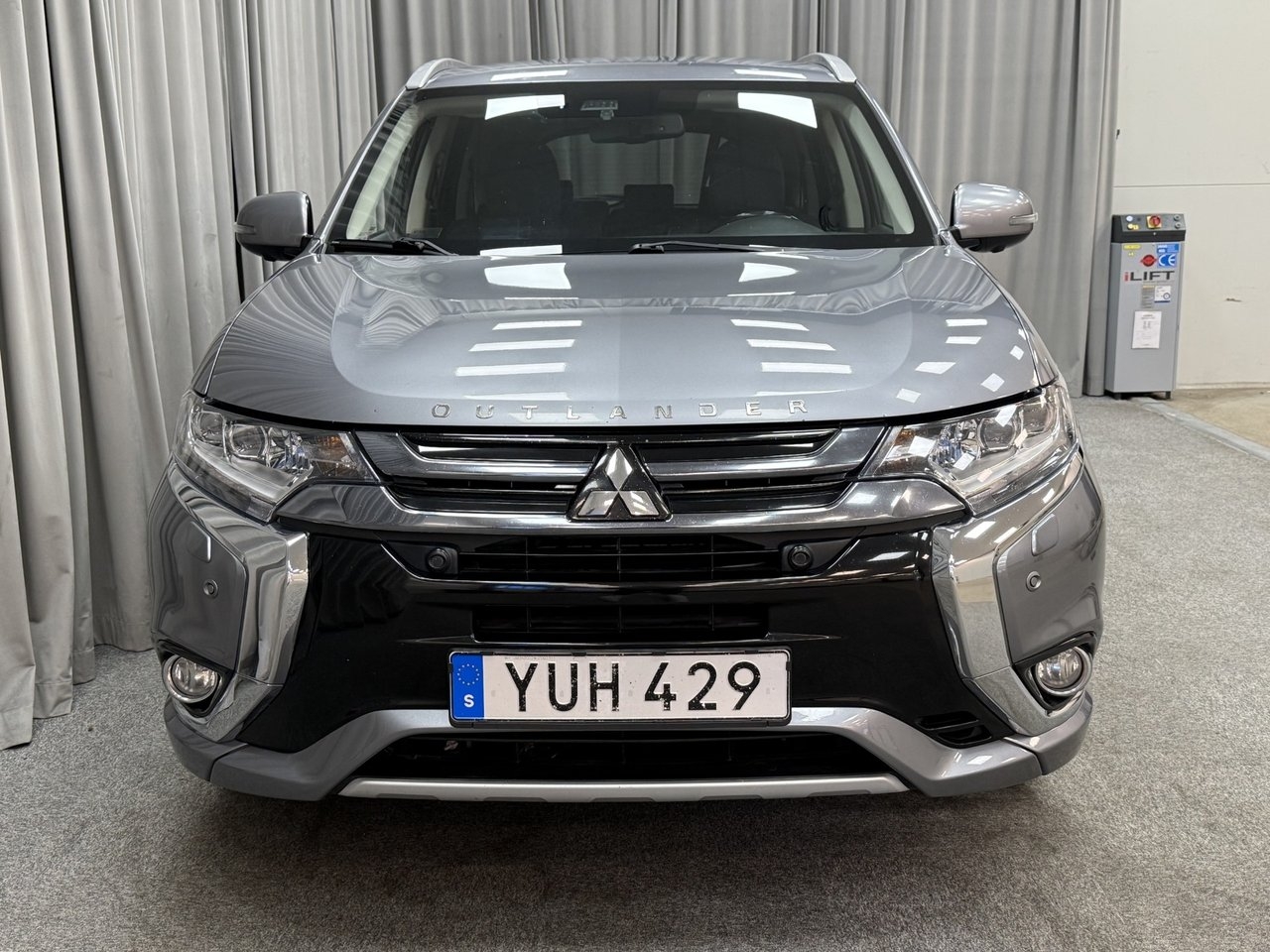 Mitsubishi Outlander 2018, bild 5/10