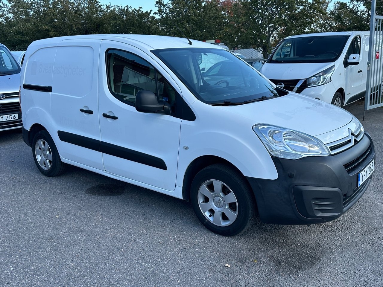 Citroen Berlingo 2017, bild 2/10