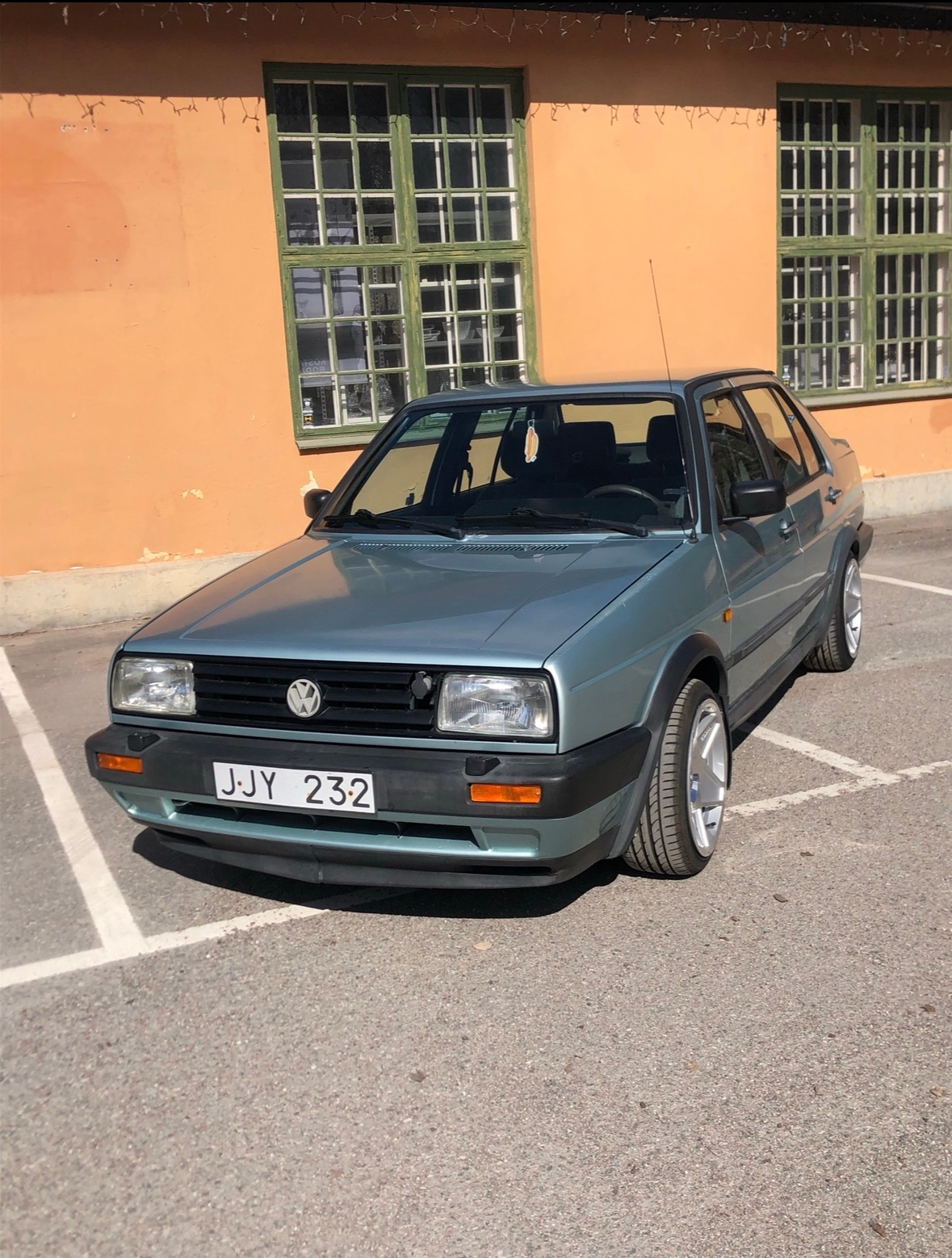 Volkswagen Jetta 4-dörrar 1.8 Automatisk 1991, photo 2/4
