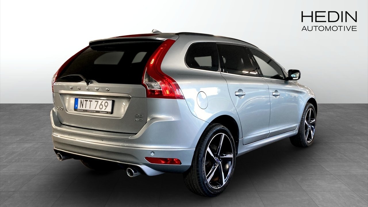 Volvo XC60 R-DESIGN 2016, bild 2/10