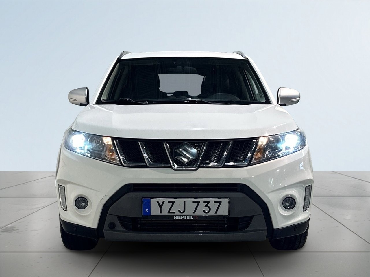 Suzuki Vitara 2018, bild 2/24