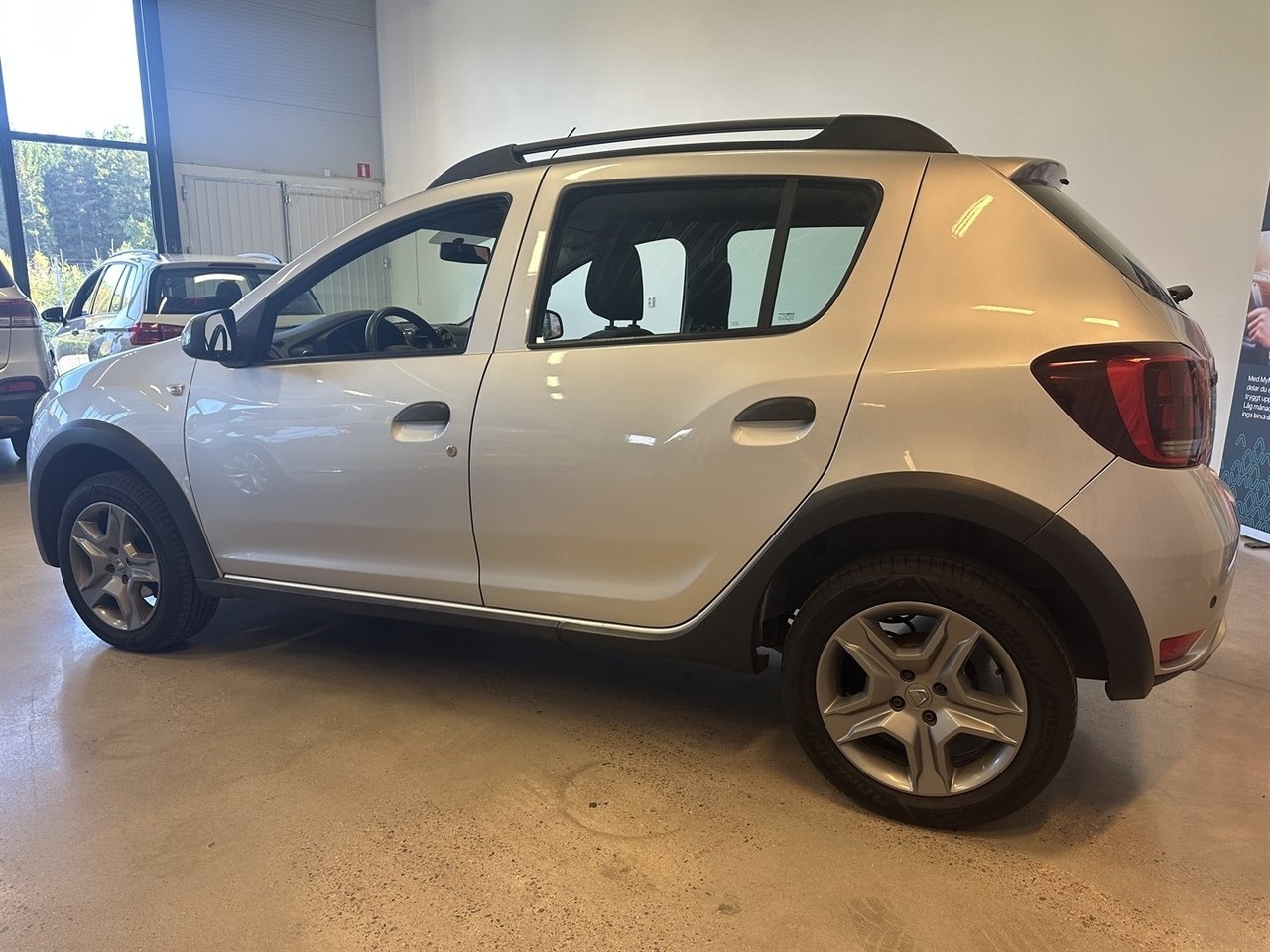 Dacia Sandero Stepway 2017, bild 4/10