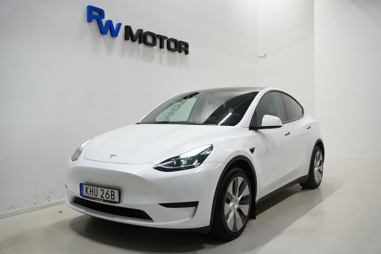 Tesla Model Y 2023, photo 3/10
