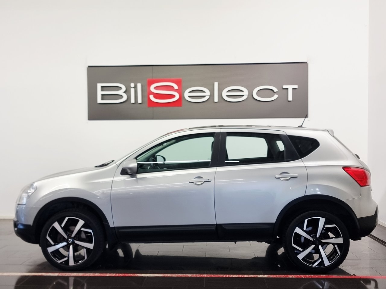 Nissan Qashqai 2008, bild 2/10