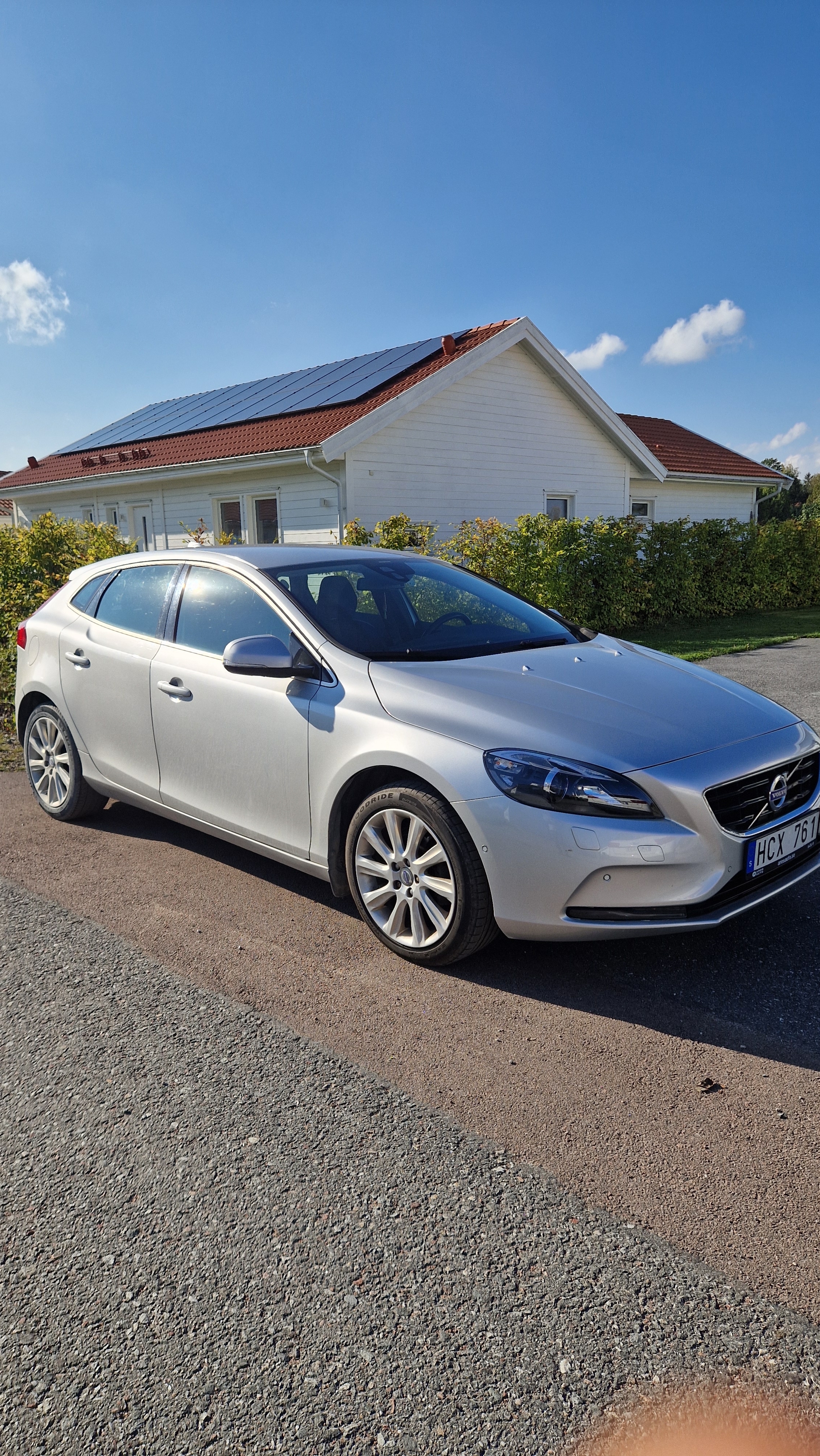 Volvo V40 D2 Manuell 2013, bild 2/4