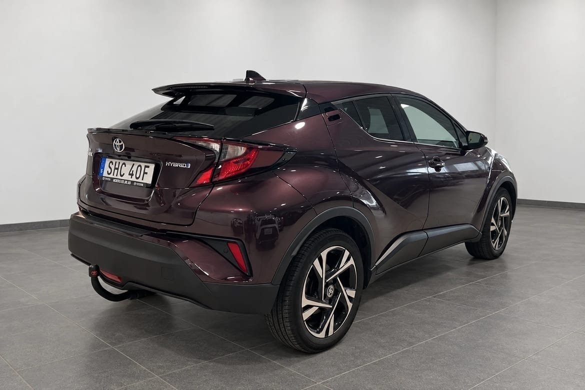Toyota C-HR 2022, photo 3/10