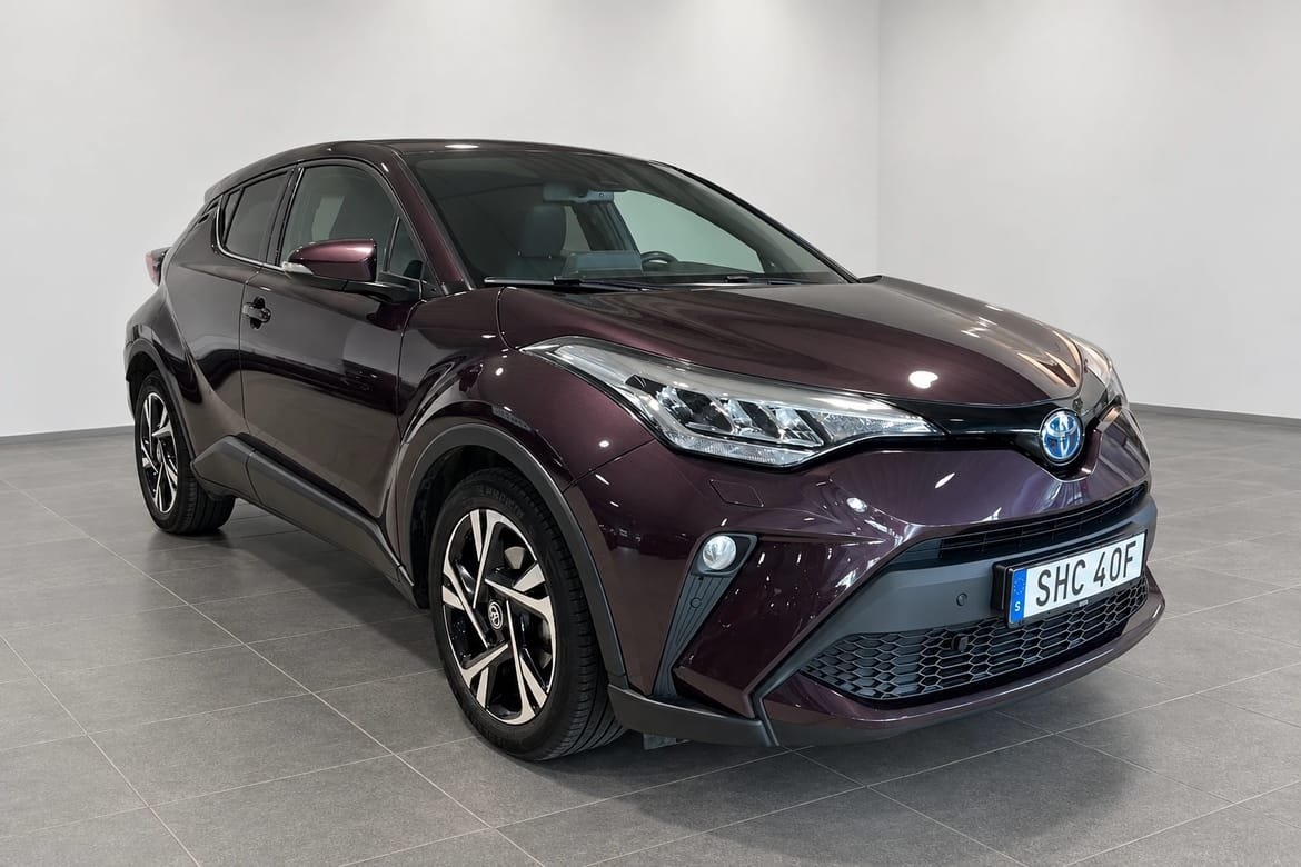 Toyota C-HR 2022, photo 2/10