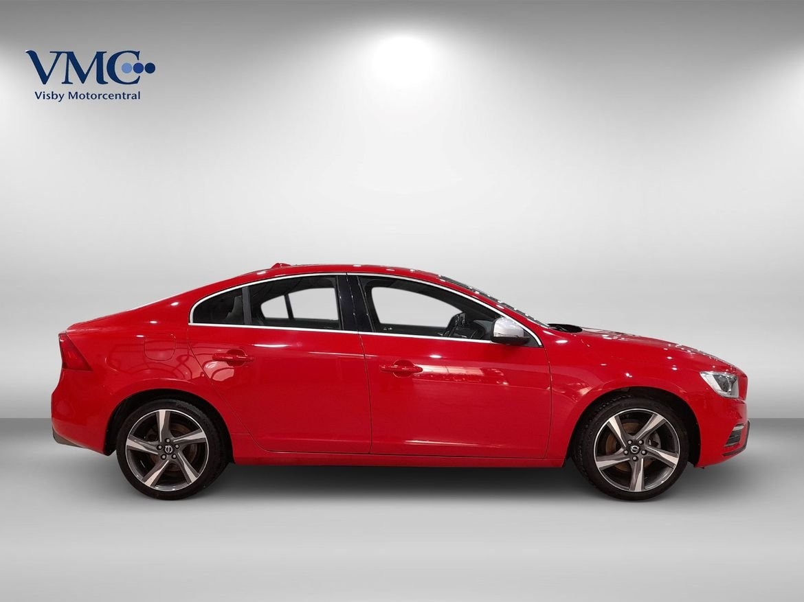 Volvo S60 T4 R-Design 2015, bild 2/10