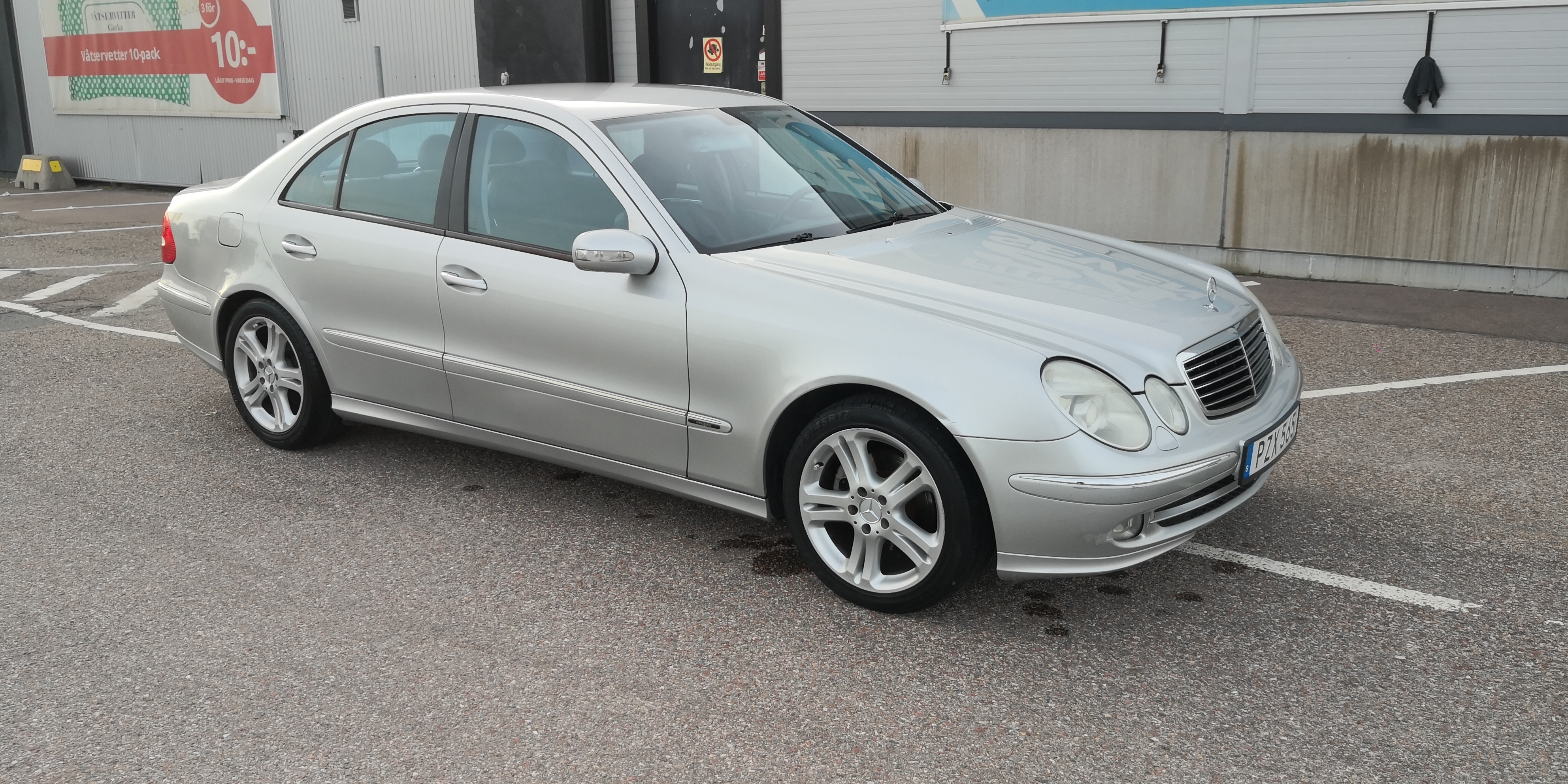 Mercedes-Benz E 240 5G-Tronic 2005, bild 2/6