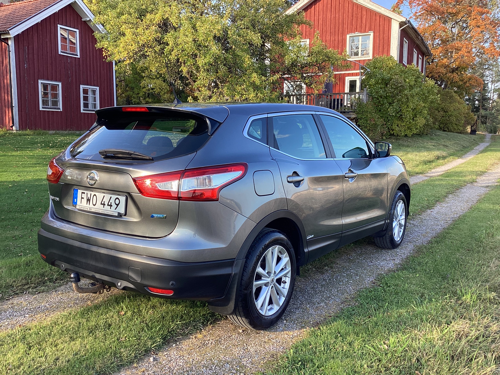 Nissan Qashqai 1.5 dCi Manuell 2015, bild 3/5