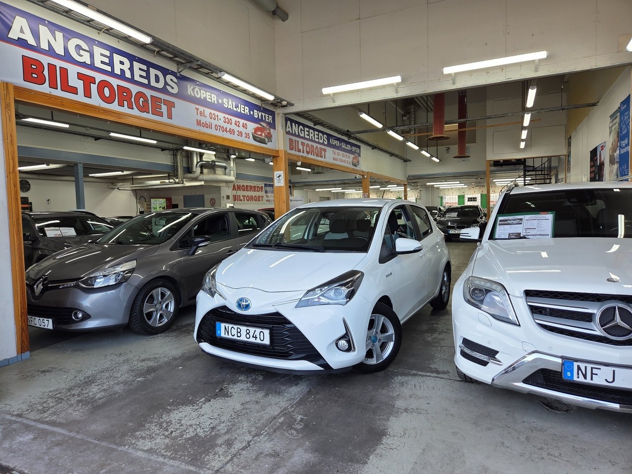 Toyota Yaris Hybrid e-CVT Active Euro 6 2018, bild 2/17