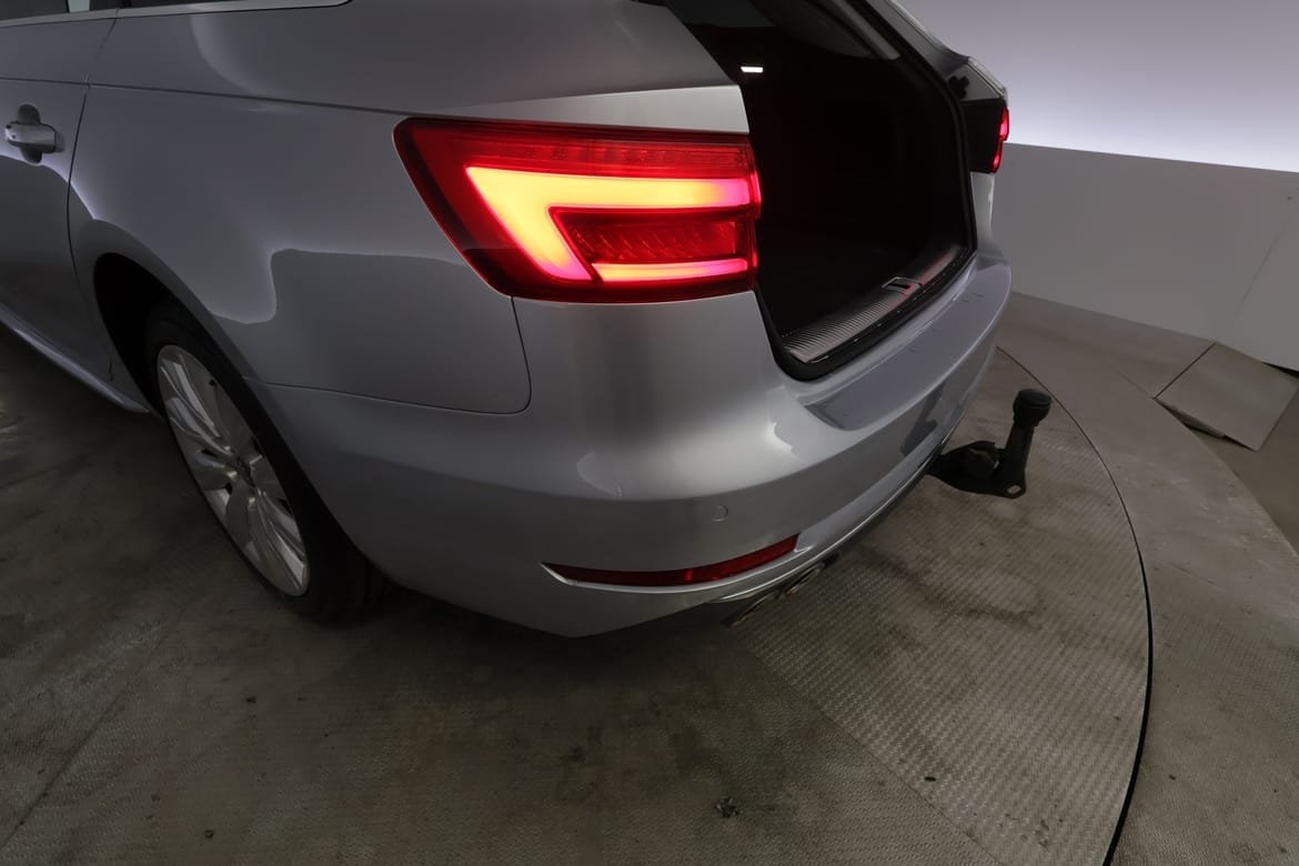 Audi A4 2017, kuva 7/10