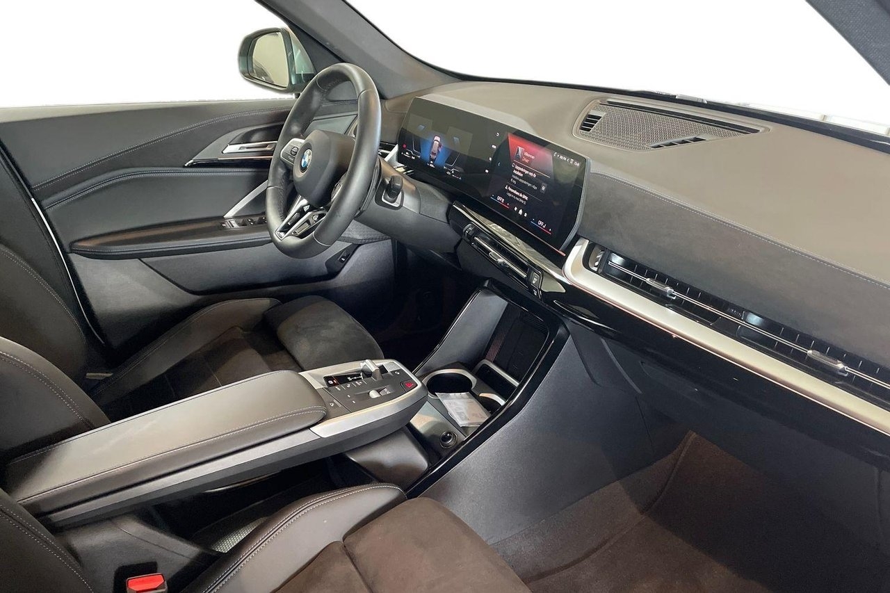 BMW X1 sDrive18i 2026, bild 6/10