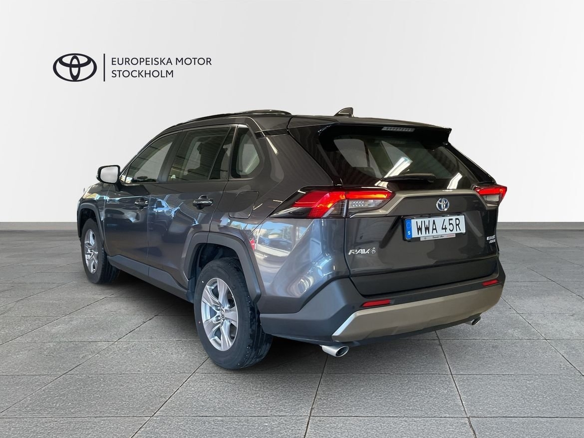 Toyota RAV4 2023, bild 2/10