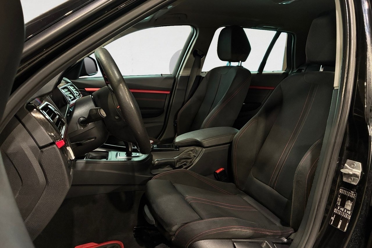 BMW 330 2018, bild 3/10