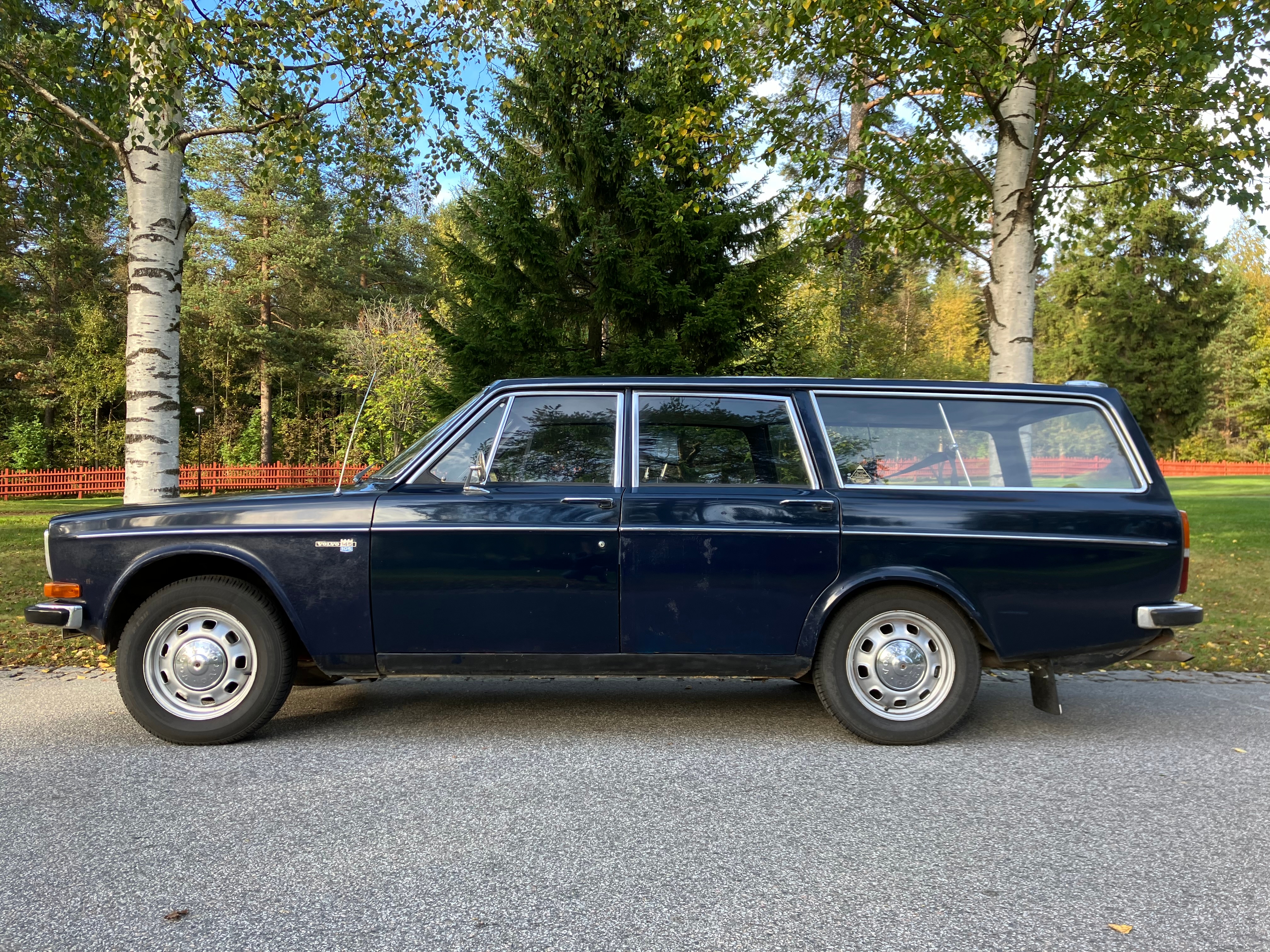 Volvo 145 105 De Luxe 1971, kuva 3/10