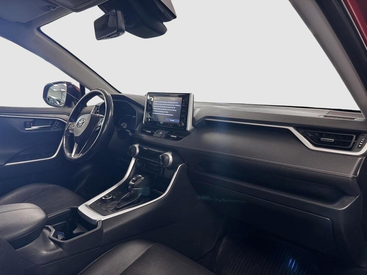 Toyota RAV4 2019, photo 7/10
