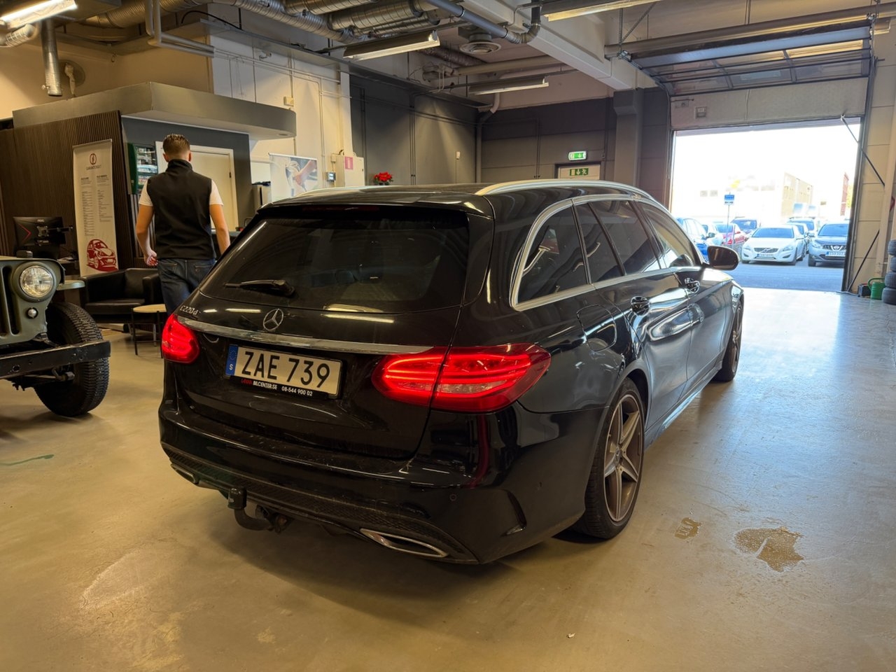 Mercedes-Benz C 2018, bild 4/10