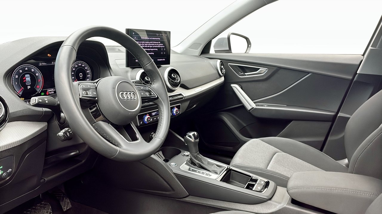 Audi Q2 2025, photo 7/10