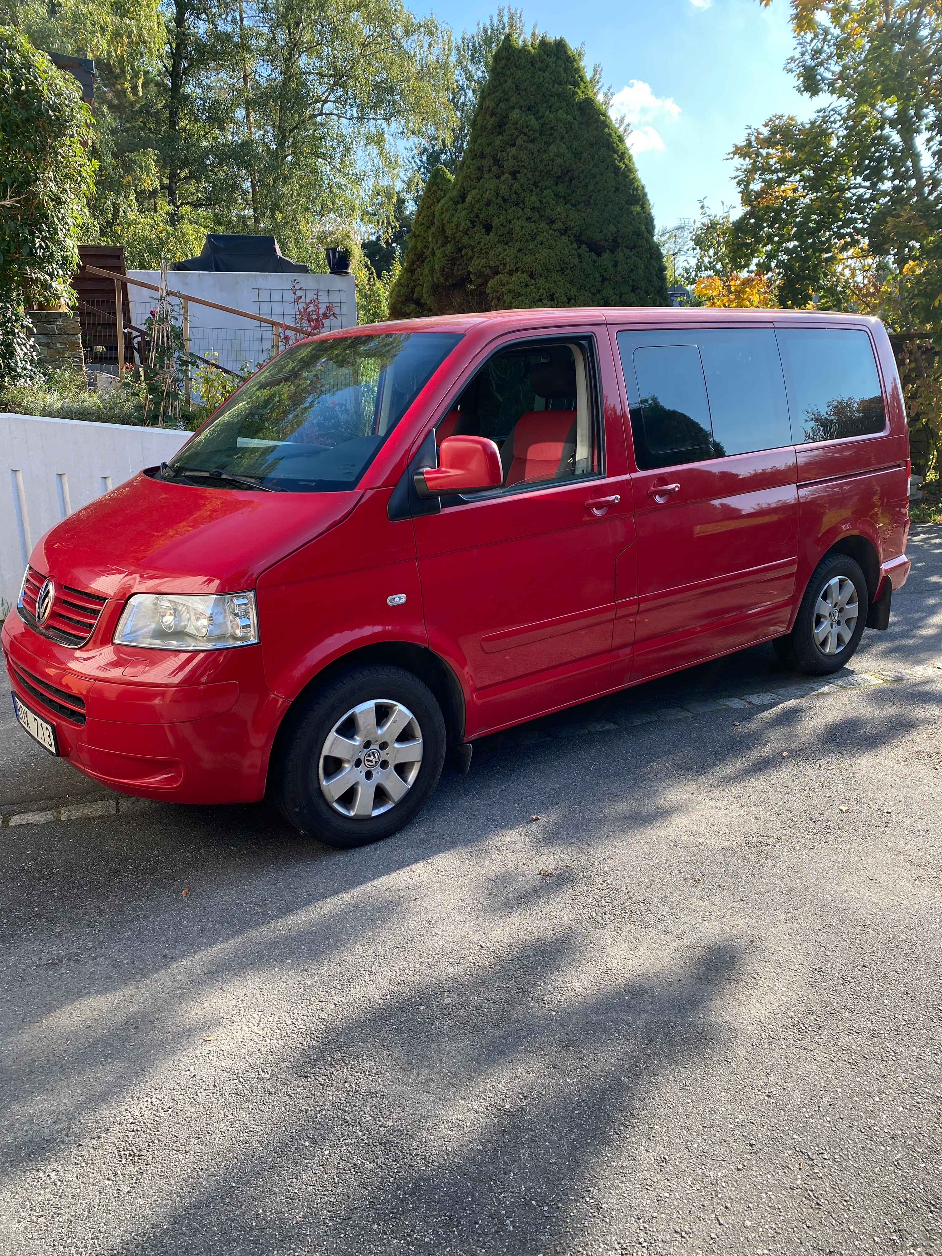 Volkswagen Multivan 2008, photo 4/10