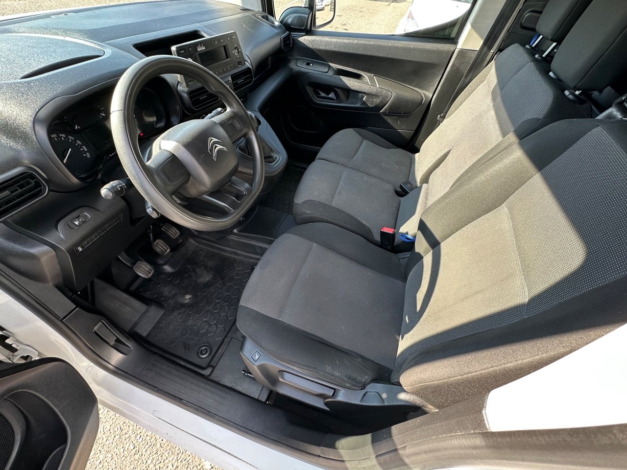 Citroen Berlingo 1.5 BlueHDi 102hk L2 2021, bild 8/8