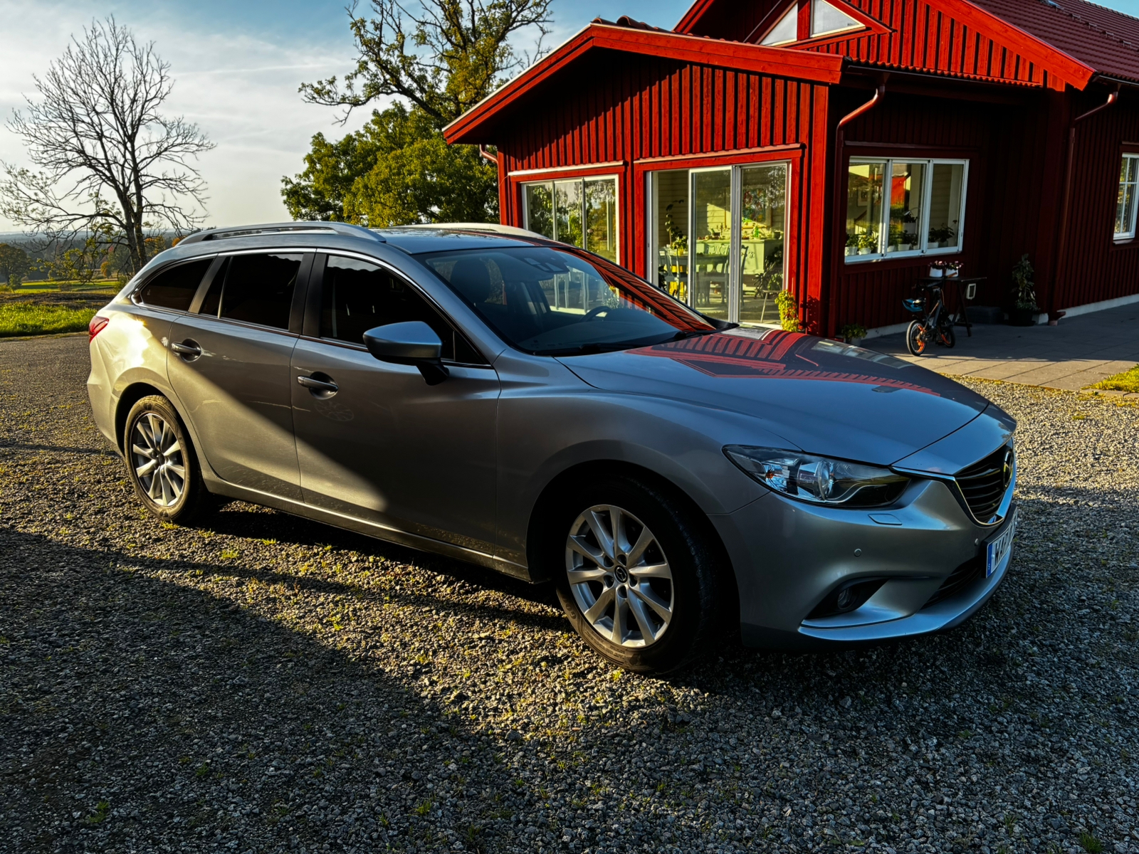 Mazda 6 Wagon 2.0 SKYACTIV-G Manuell 2014, bild 3/5
