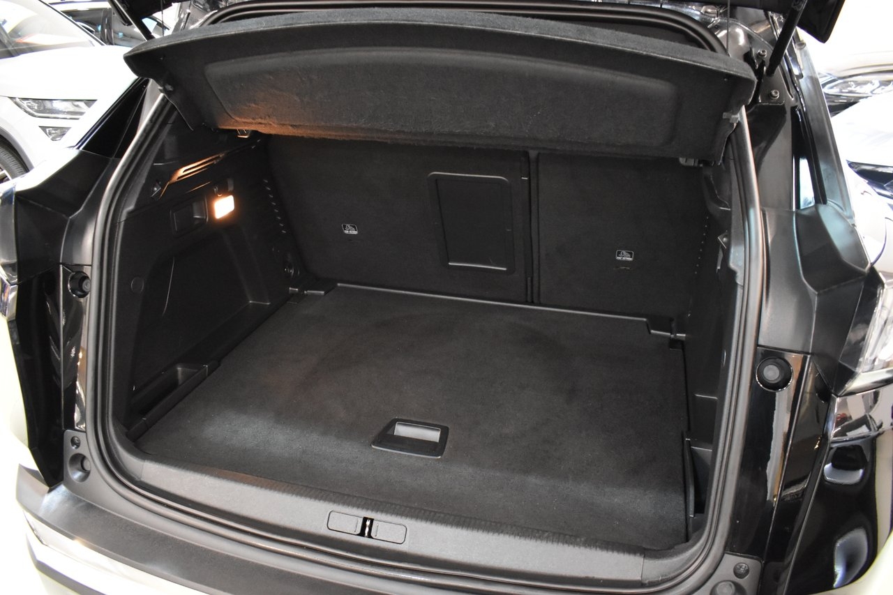 Peugeot 3008 1.2 PureTech GT Aut 2023, bild 5/10