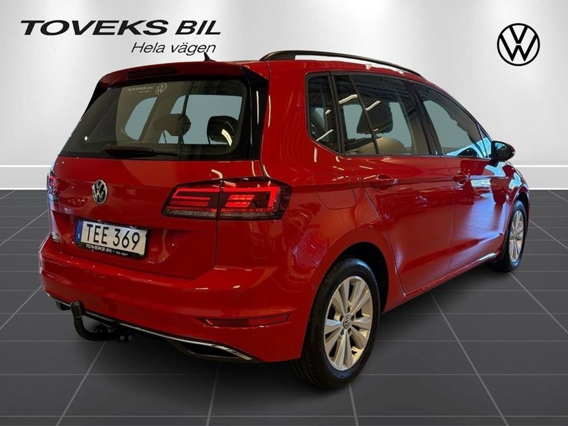 Volkswagen Golf Sportsvan 1.0CLBMT 81 2018, photo 3/10