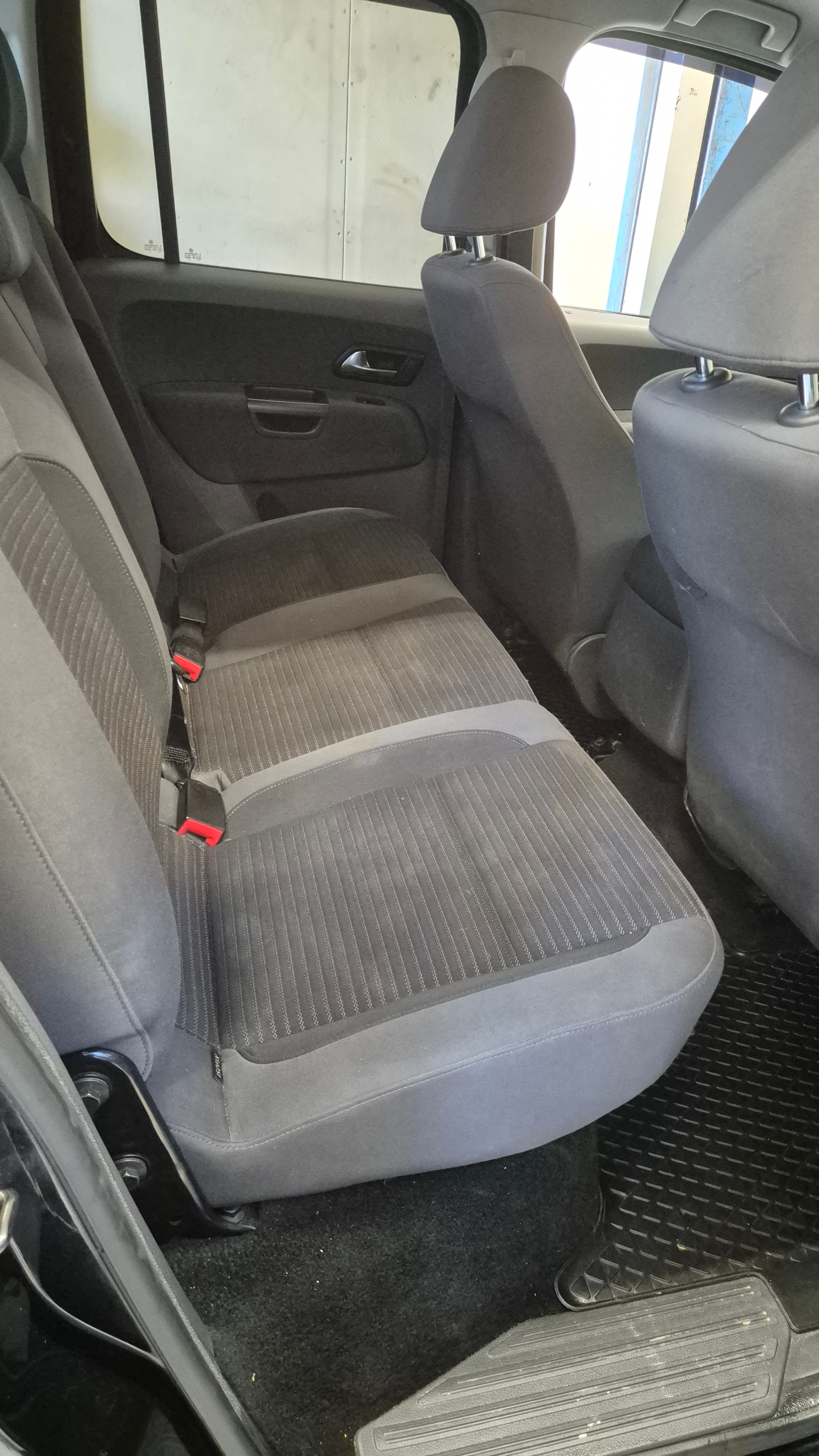 Volkswagen Amarok 2013, bild 5/5