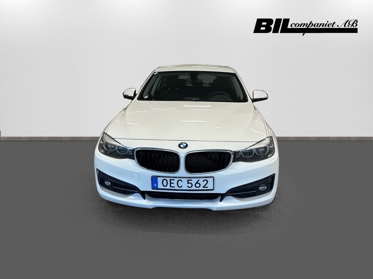 BMW 320 2017, bild 2/10