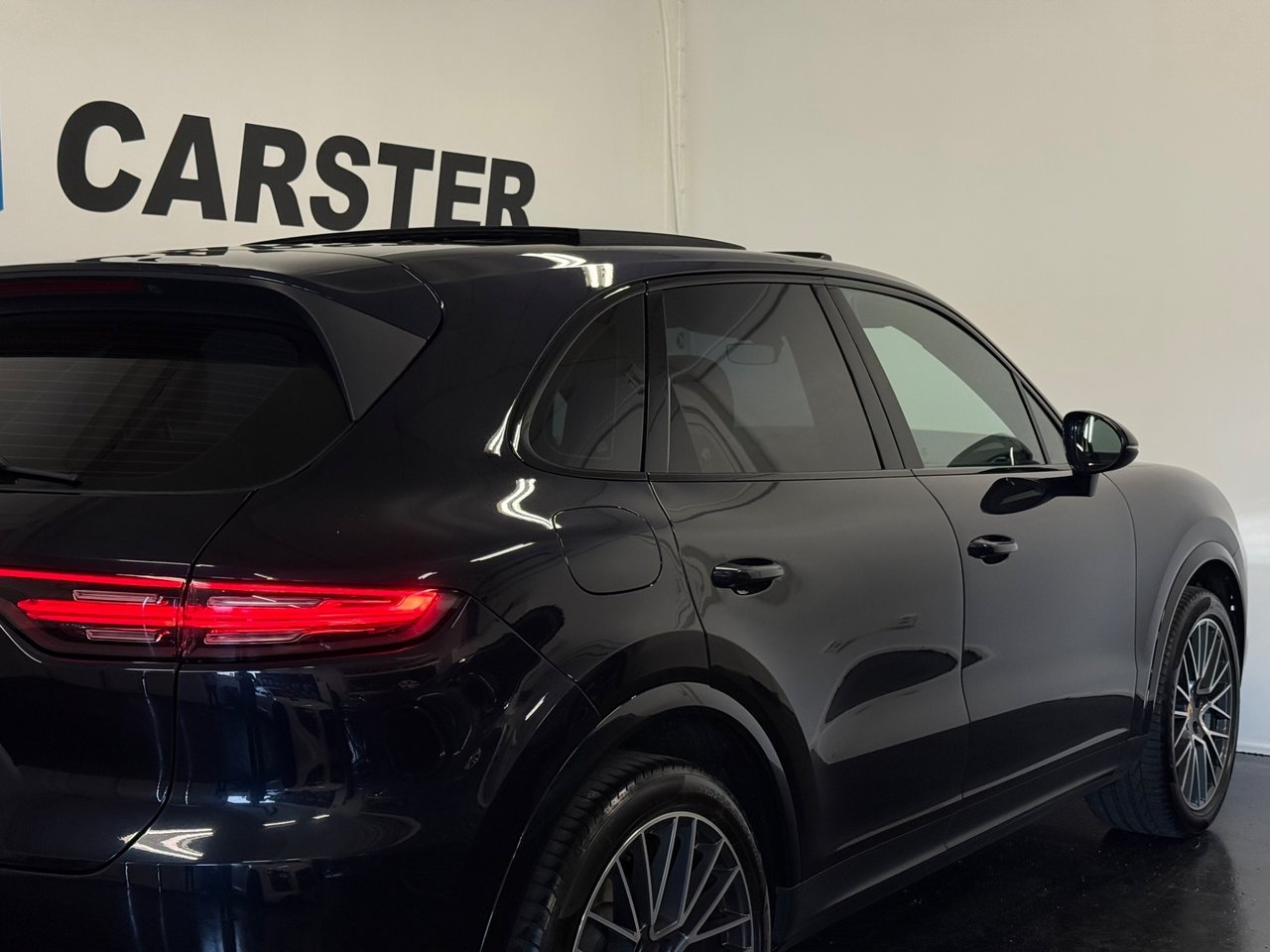Porsche Cayenne TipTronic S / Svensksåld 2019, bild 4/10