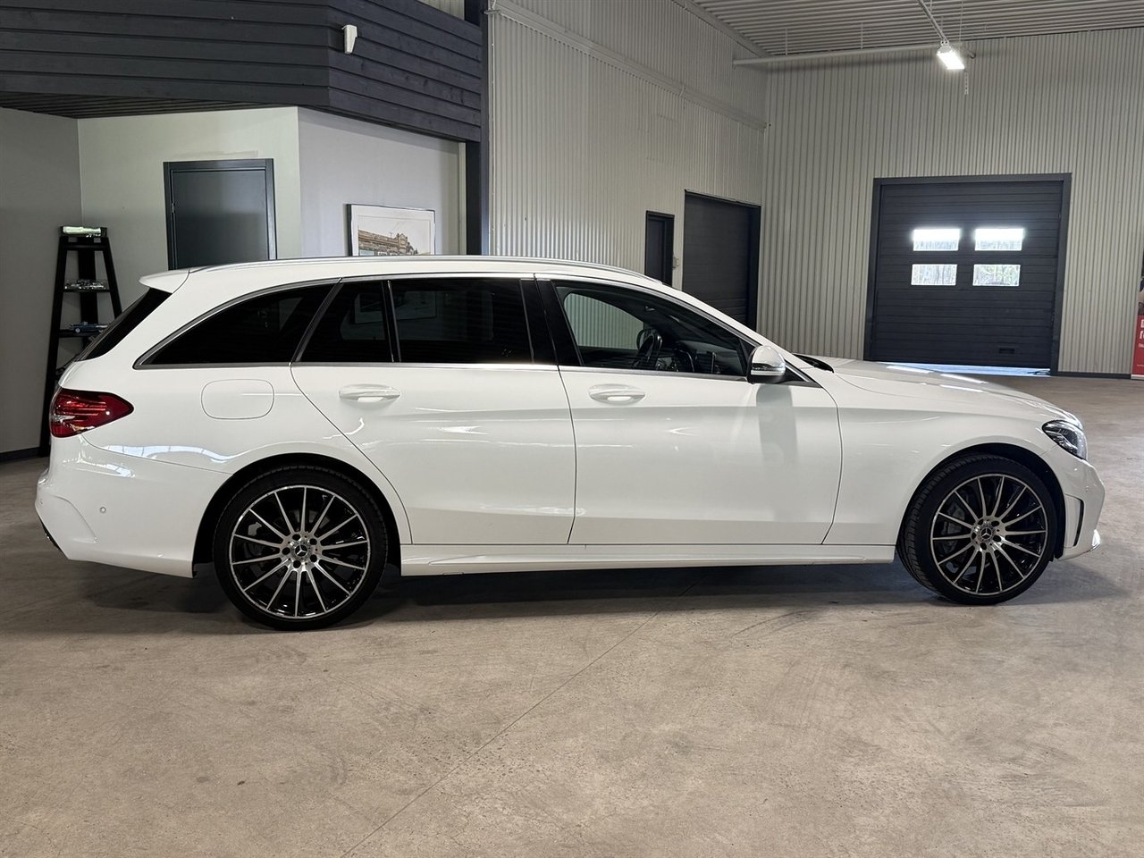 Mercedes-Benz C 220 4MATIC 9G AMG 194hk 2019, bild 3/10