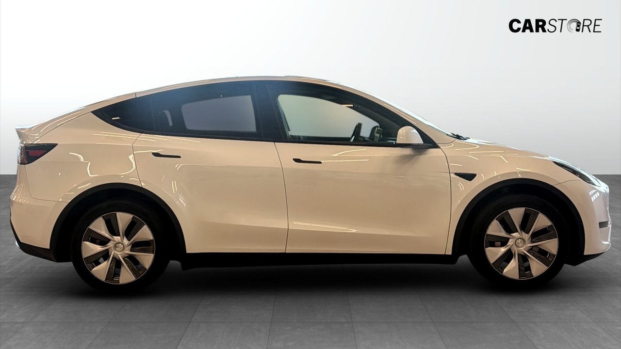 Tesla Model Y Long Range AWD (514hk) 2023, bild 6/10