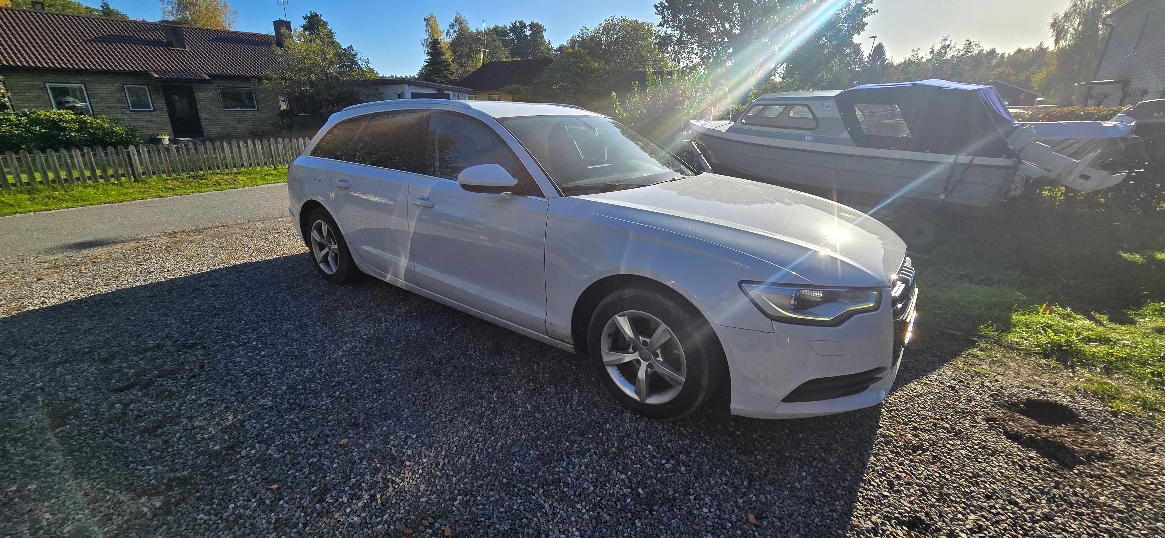 Audi A6 Avant 2.0 TDI DPF Multitronic 2012, bild 6/6