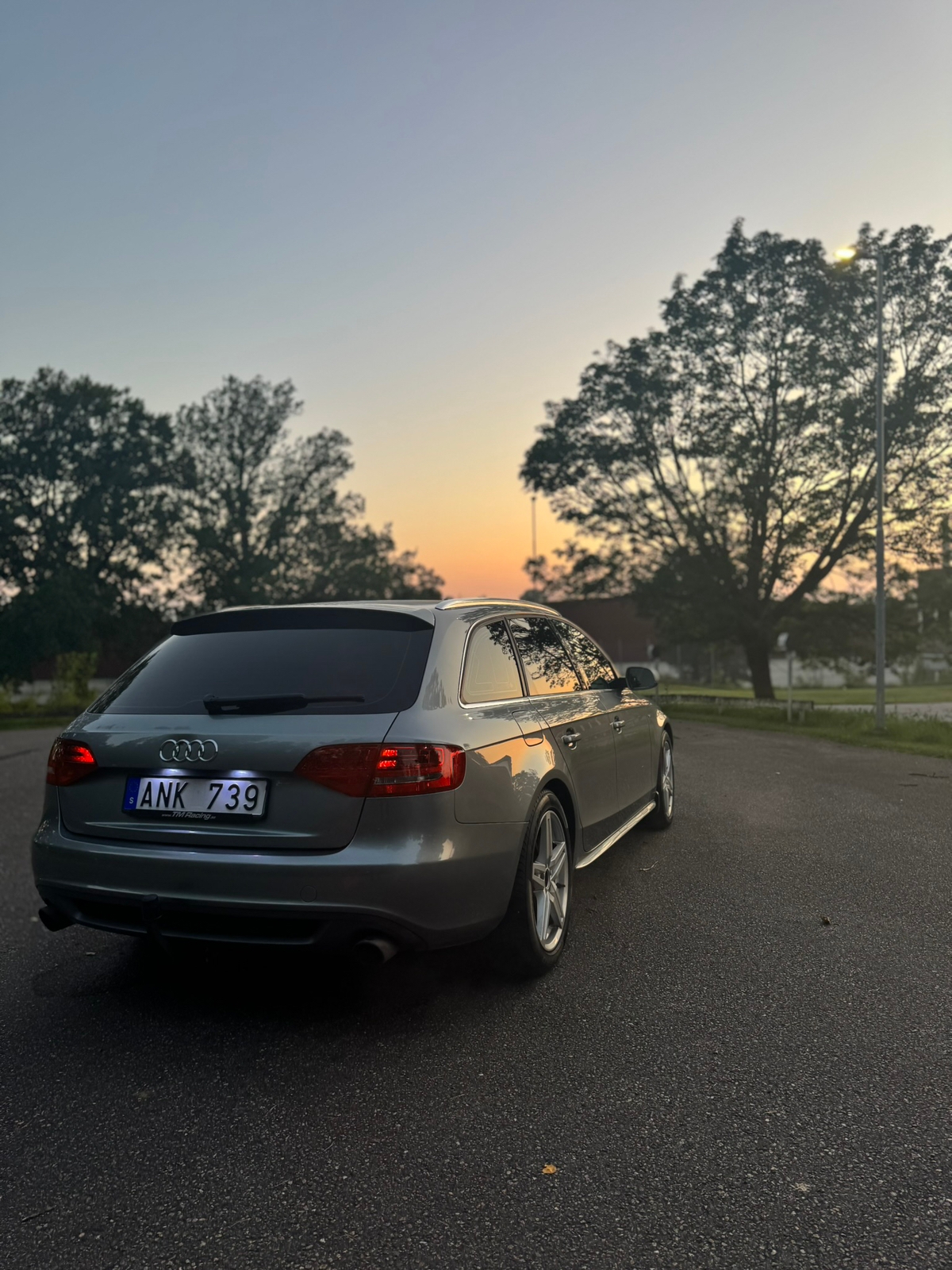 Audi A4 Avant 2.0 TFSI Manuell 2010, kuva 7/9