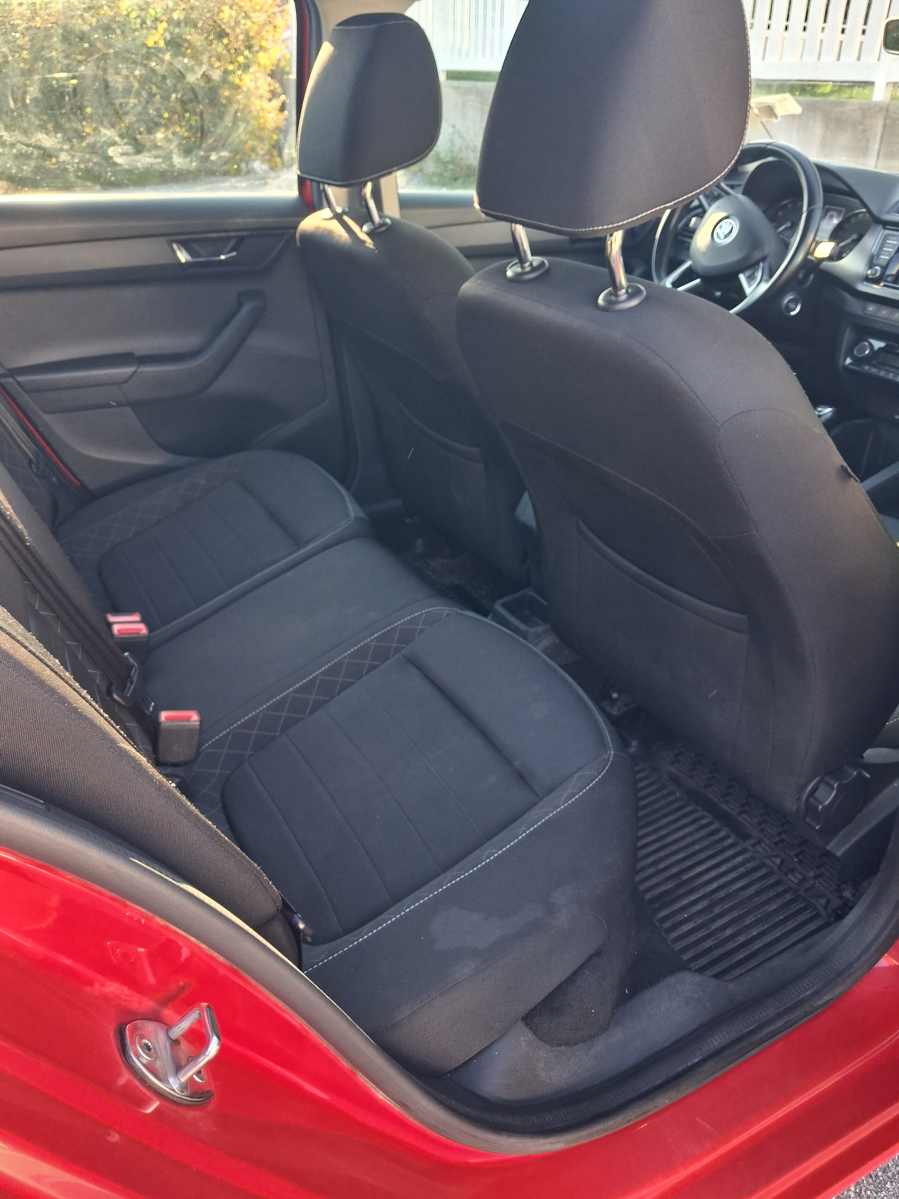 Skoda Fabia Kombi 1.0 TSI Manuell 2018, bild 5/6