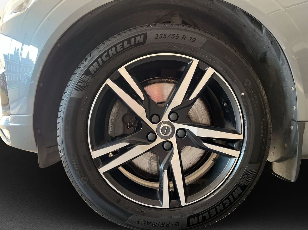 Volvo XC60 B4 AWD Diesel R-Design 2020, bild 5/10