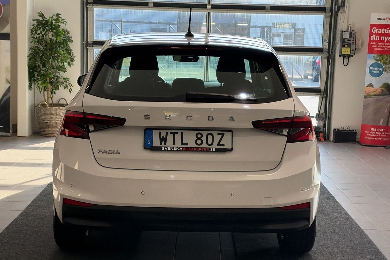 Skoda Fabia 2023, bild 6/10