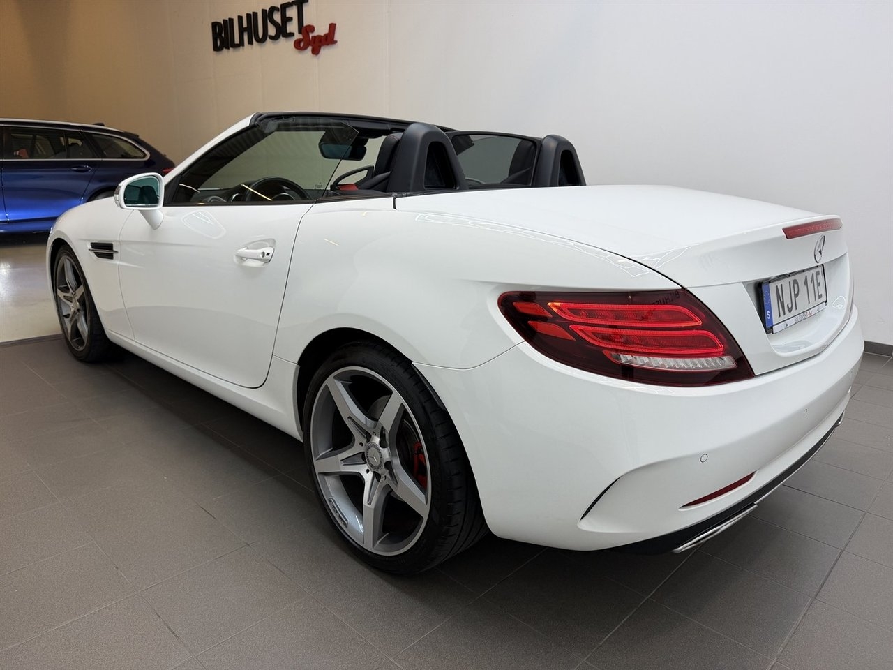Mercedes-Benz SLC 2017, bild 3/10