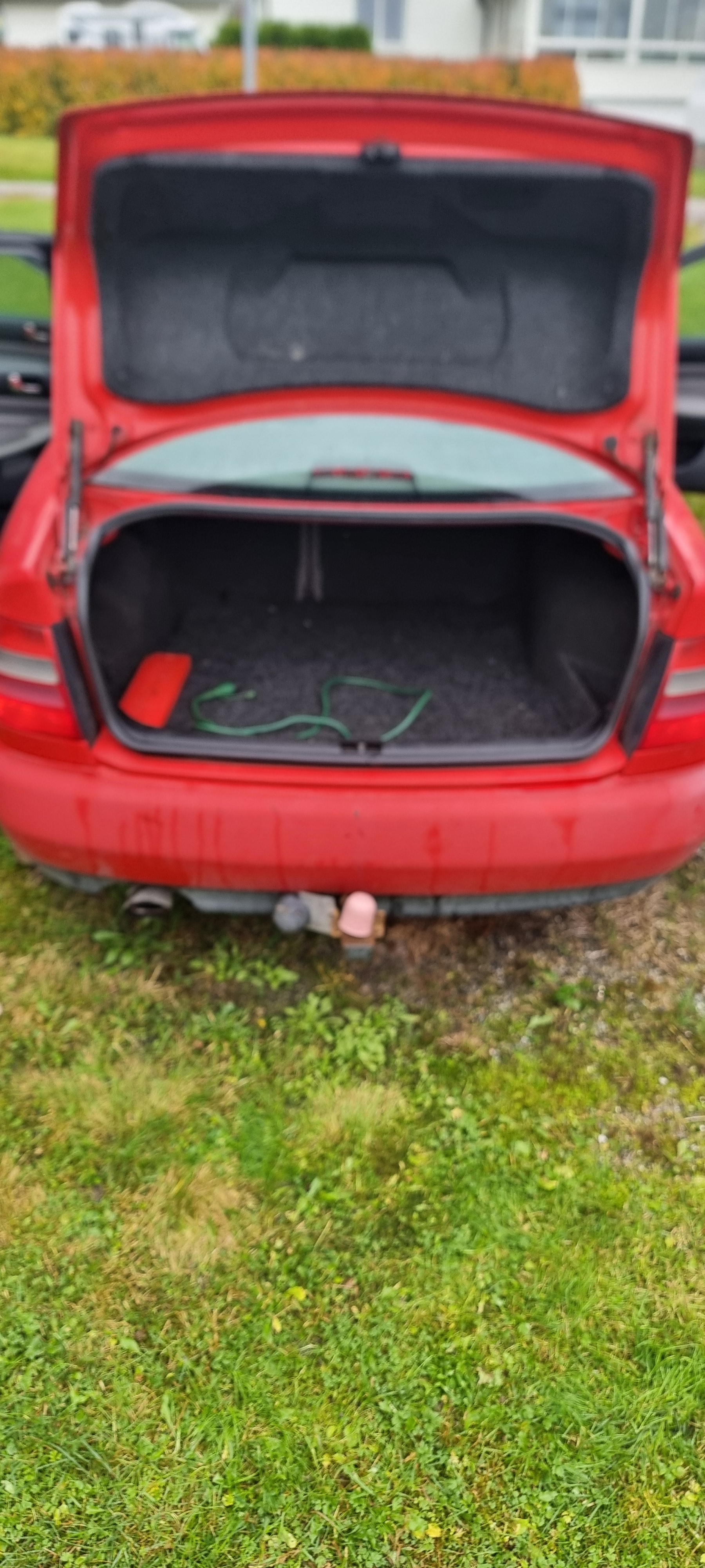 Audi A4 Sedan 1.6 Manuell 1997, bild 5/10