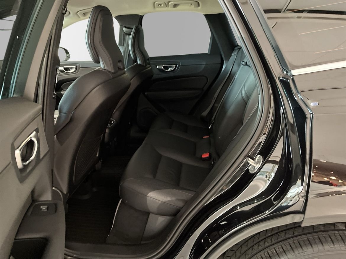 Volvo XC60 B4 AWD Diesel Plus Bright 2023, bild 7/16