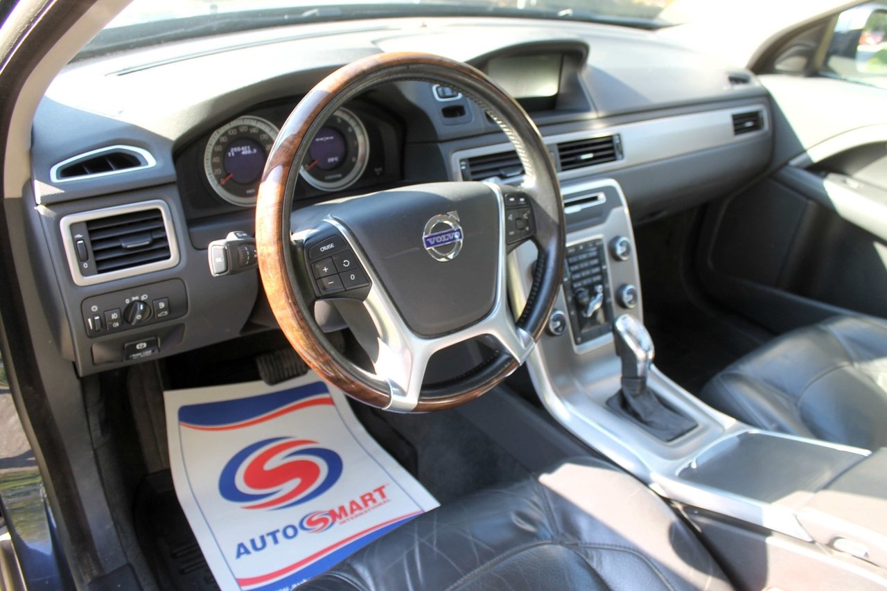 Volvo V70 T4F Powershift Summum Euro 5 2013, bild 3/4