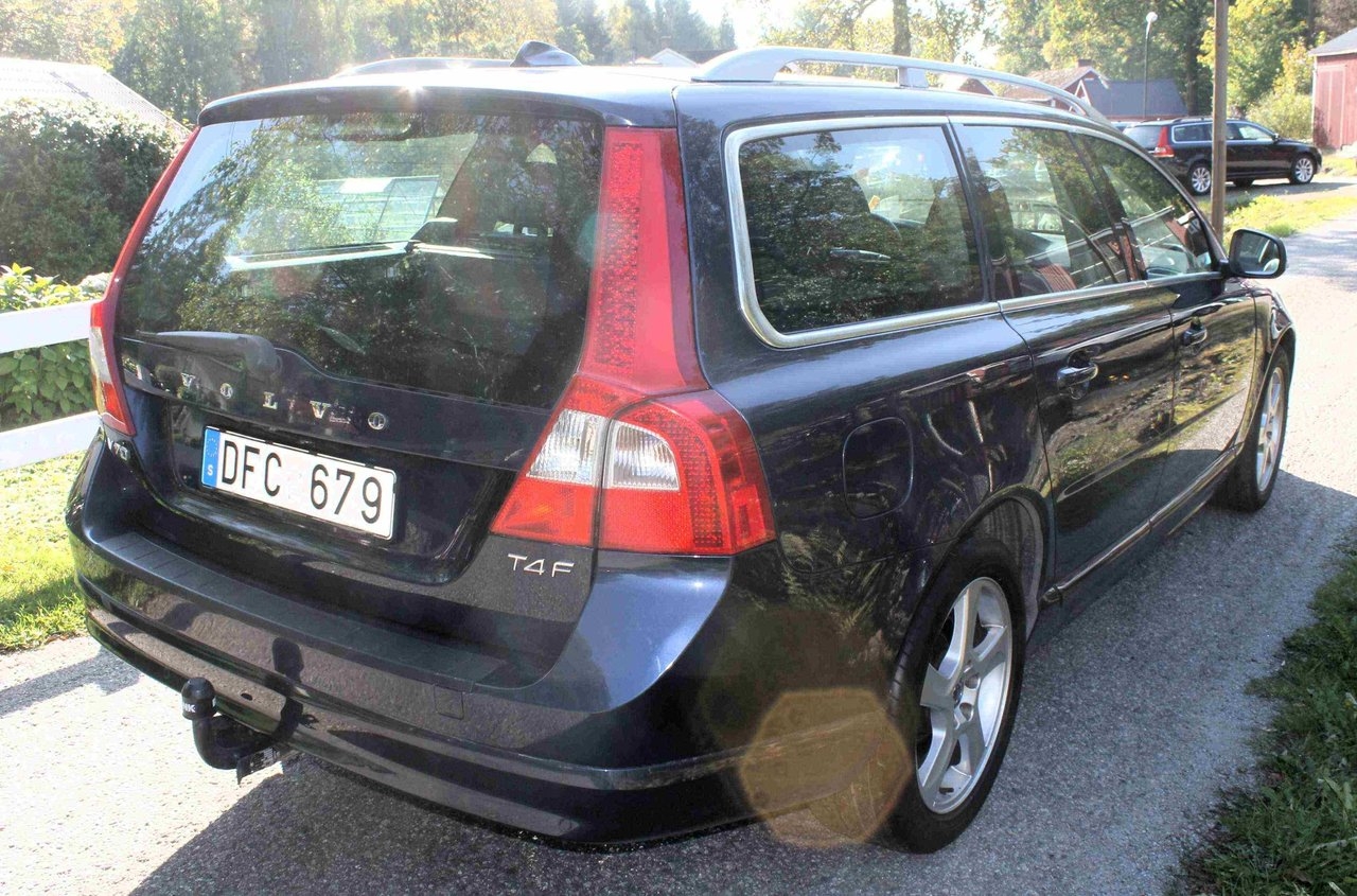 Volvo V70 T4F Powershift Summum Euro 5 2013, bild 2/4