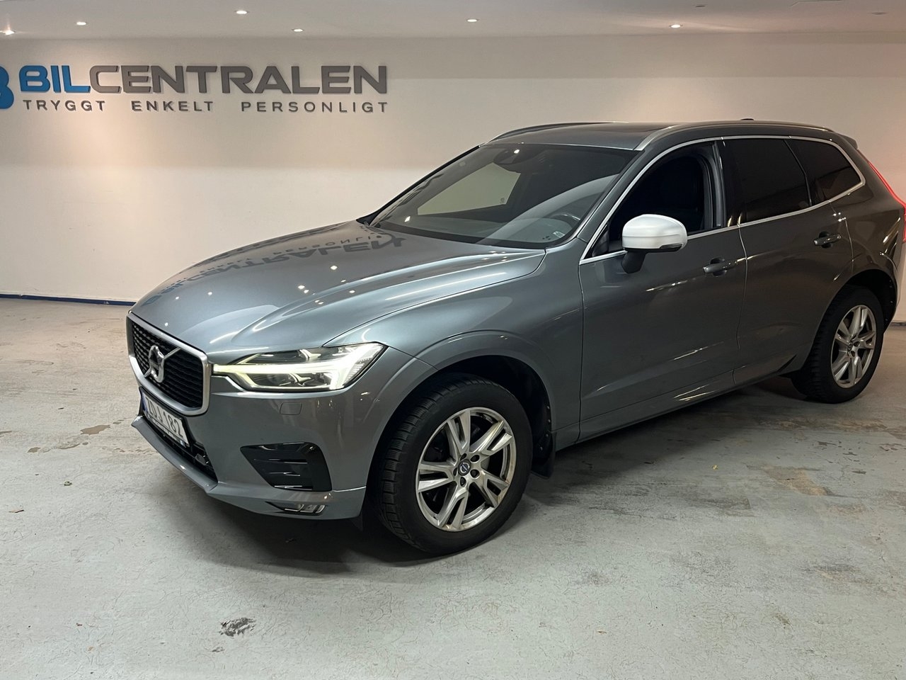 Volvo XC60 2018, bild 2/10